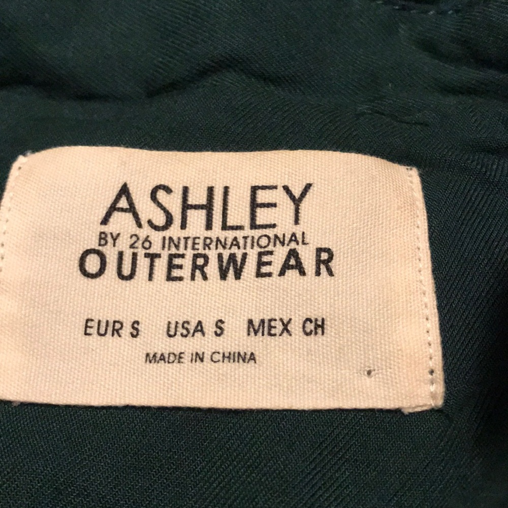 Jacket - Picture 4 of 5